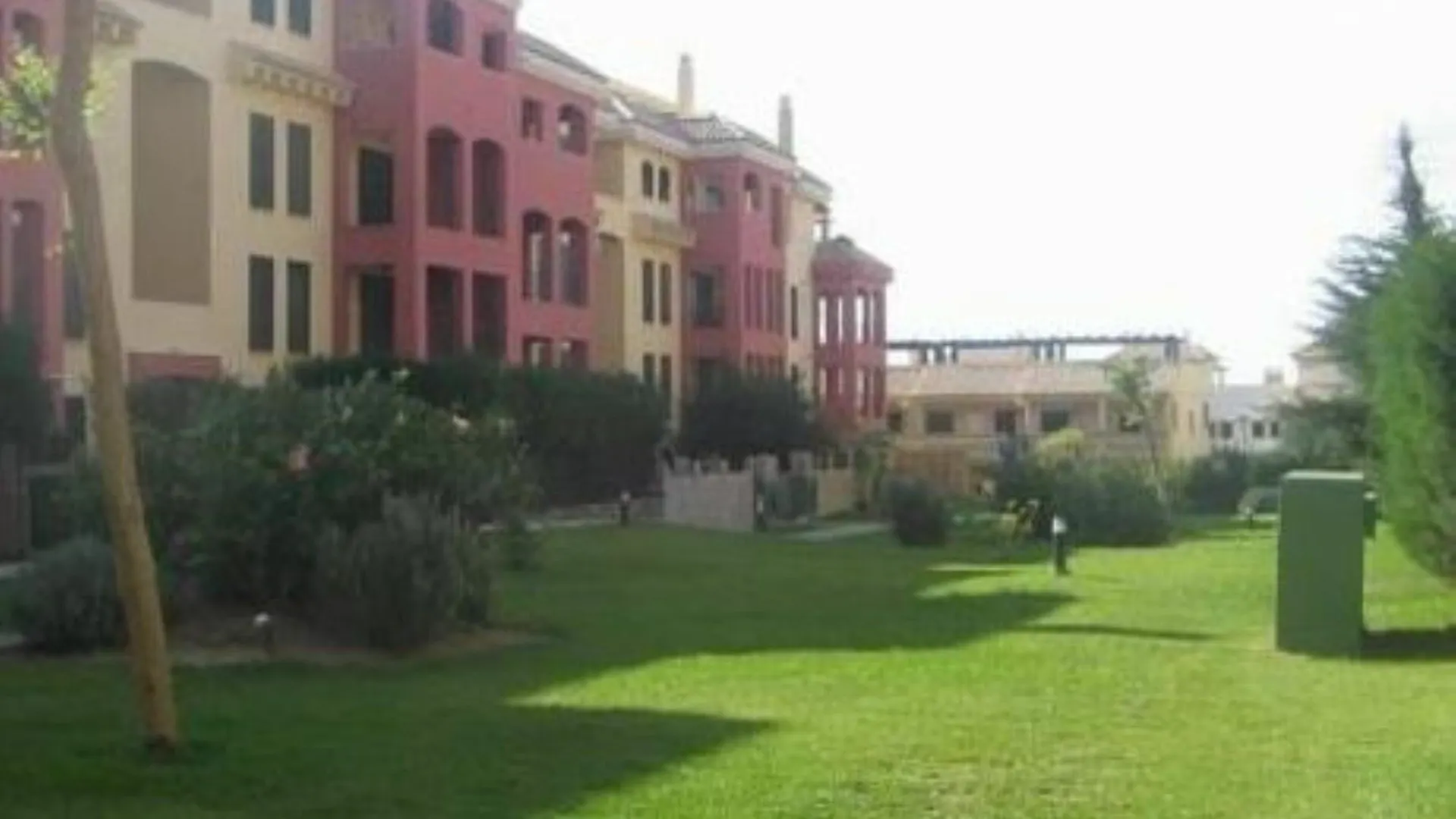 106319 - Apartment In Zahara タリファ スペイン